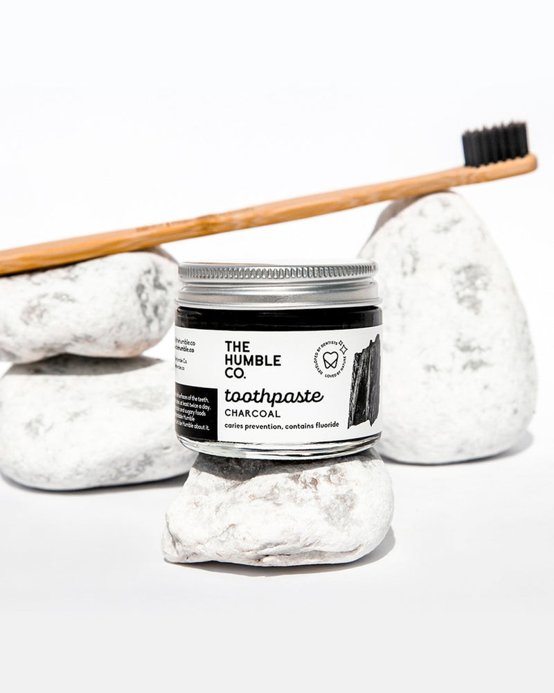 Toothpaste in glass jar – charcoal - The Humble Co.